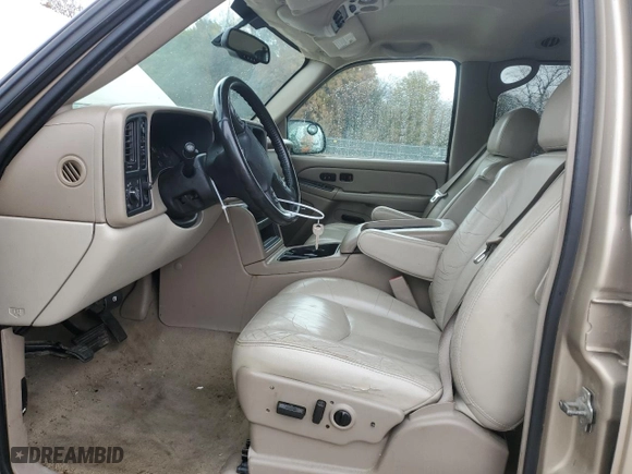 2006 Chevrolet Tahoe LT with VIN 1GNEK13T76J127298, listed as a Copart auction lot 78686374 with 221,640 mi miles and Clean Title. Bid and sale history available at carsss.com. Image 7.
