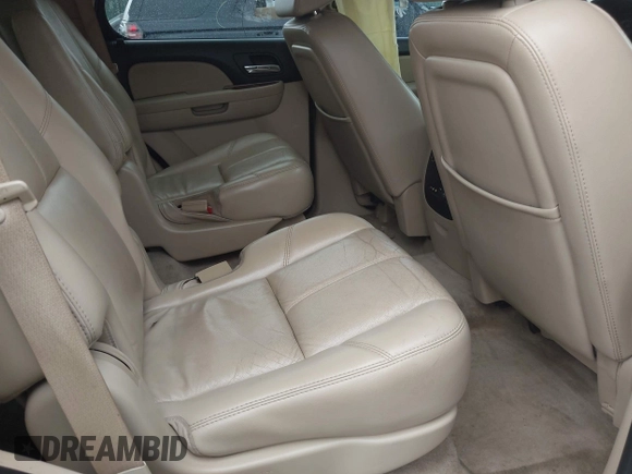 2007 Chevrolet Tahoe LT z VIN 1GNFK13017R210061, wystawiony jako IAAI lot #42256967 z przebiegiem Nie podano mil oraz . Historia ofert i sprzedaży dostępna na DreamBid. Obrazek 8.