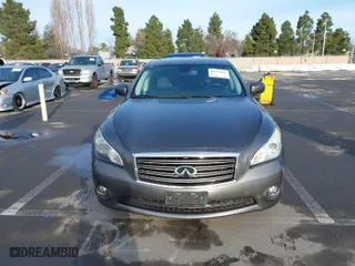2013 Infiniti M37 with VIN JN1BY1AP8DM513615, listed as a IAAI auction lot 41572602 with 96,950 mi miles. Bid and sale history available at carsss.com. Image 6.
