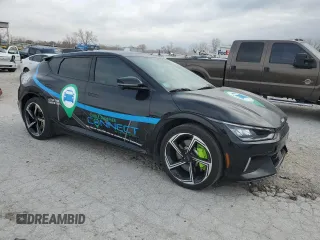 2023 Kia EV6 GT with VIN KNDC5DLE1P5127401, listed as a Copart auction lot 82055844 with 15,227 mi miles and Salvage Title. Bid and sale history available at carsss.com. Image 4.