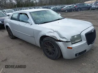 2009 Chrysler 300 Touring with VIN 2C3KA53V69H500462, listed as a IAAI auction lot 41896177 with 213,761 mi miles. Bid and sale history available at carsss.com. Image 1.