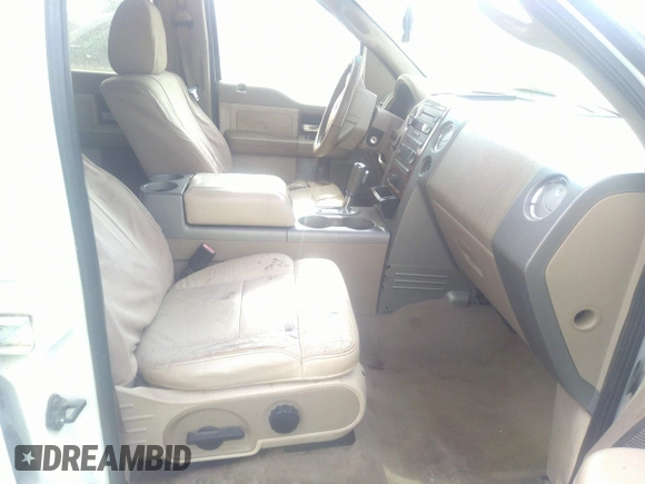 2004 Ford F-150 XLT with VIN 1FTPW12534KB76434, listed as a IAAI auction lot 42286314 with 291,902 mi miles and . Bid and sale history available at DreamBid. Image 5.