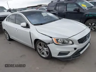 2014 Volvo S60 T5 с VIN YV1612FS3E2283804, выставлен на аукционе IAAI как лот 42463015 с пробегом 116 360 миль миль и . История ставок и продаж доступна на DreamBid. Изображение 1.