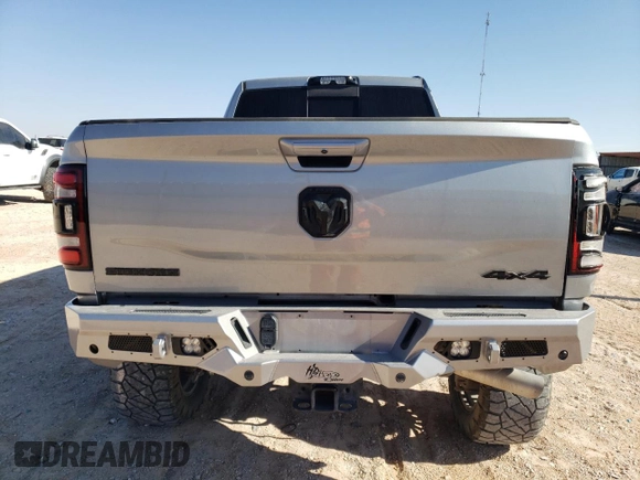 2022 Ram 2500 Big Horn z VIN 3C6UR5ML6NG342037, wystawiony jako Copart lot #88340935 z przebiegiem 45 208 mil mil oraz Szkoda całkowita • Salvage title. Historia ofert i sprzedaży dostępna na DreamBid. Obrazek 6.