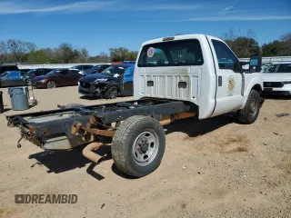 2013 Ford F-350 z VIN 1FDRF3E6XDEA42507, wystawiony jako Copart lot #47822115 z przebiegiem 319 942 mil mil oraz Szkoda całkowita • Salvage title. Historia ofert i sprzedaży dostępna na DreamBid. Obrazek 3.