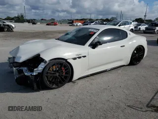 2024 Maserati GranTurismo с VIN ZAMBMVDB0RX432707, выставлен на аукционе Copart как лот 89176275 с пробегом Не указан миль и Списание • Salvage title. История ставок и продаж доступна на DreamBid. Изображение 1.