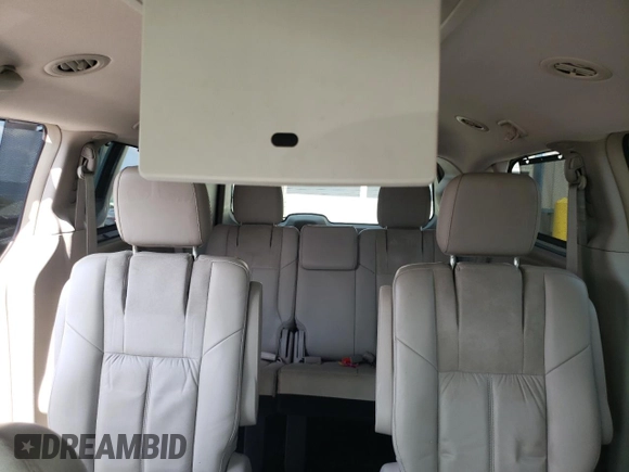 2011 Chrysler Town & Country Limited with VIN 2A4RR6DGXBR698448, listed as a Copart auction lot 70932134 with 130,140 mi miles and Salvage Title. Bid and sale history available at DreamBid. Image 10.