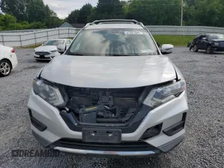 2017 Nissan Rogue S with VIN KNMAT2MV5HP611772, listed as a Copart auction lot 57281955 with 101,182 mi miles and Salvage title. Bid and sale history available at DreamBid. Image 5.