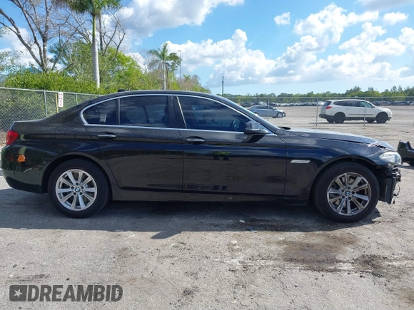 2016 BMW 5 Series 528i z VIN WBA5A5C5XGD528376, wystawiony jako IAAI lot #41541841 z przebiegiem 91 865 mil mil oraz . Historia ofert i sprzedaży dostępna na DreamBid. Obrazek 14.