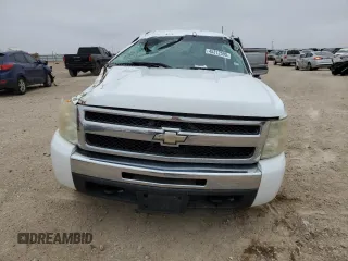 2009 Chevrolet Silverado 1500 LT with VIN 3GCEC23C99G109242, listed as a Copart auction lot 45312595 with 166,422 mi miles and Non Repairable. Bid and sale history available at DreamBid. Image 5.