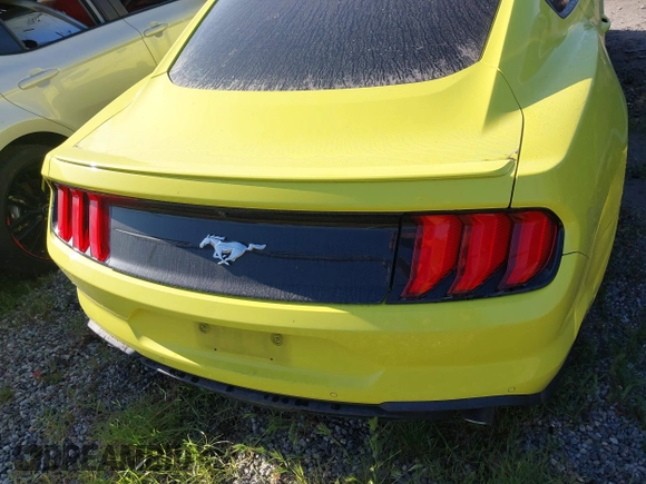 2021 Ford Mustang EcoBoost with VIN 1FA6P8TH8M5144464, listed as a IAAI auction lot 41566467 with 40,758 mi miles. Bid and sale history available at carsss.com. Image 17.