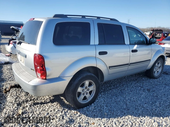 2007 Dodge Durango SLT z VIN 1D8HD48P67F506005, wystawiony jako Copart lot #48568095 z przebiegiem 317 864 mil mil oraz Szkoda całkowita • Salvage title. Historia ofert i sprzedaży dostępna na DreamBid. Obrazek 3.