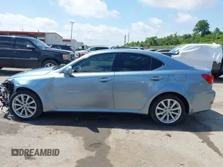 2006 Lexus IS 250 with VIN JTHCK262762005185, listed as a IAAI auction lot 42260912 with 131,653 mi miles and . Bid and sale history available at DreamBid. Image 14.
