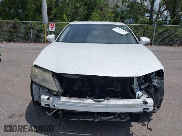 2013 Lexus ES 300h Hybrid with VIN JTHBW1GG0D2002520, listed as a IAAI auction lot 42049567 with 195,538 mi miles. Bid and sale history available at carsss.com. Image 13.