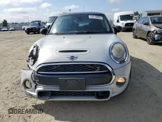 2016 MINI Hardtop S with VIN WMWXP7C54G2A42969, listed as a Copart auction lot 53910995 with 92,207 mi miles and Salvage title. Bid and sale history available at DreamBid. Image 5.