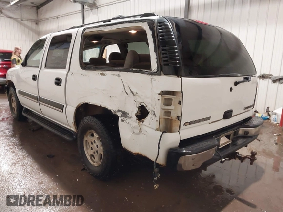 2005 Chevrolet Suburban LT z VIN 1GNFK16Z85R181312, wystawiony jako IAAI lot #41013350 z przebiegiem 270 753 mil mil oraz . Historia ofert i sprzedaży dostępna na DreamBid. Obrazek 3.