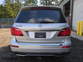 2016 Mercedes-Benz GL with VIN 4JGDF2EE6GA690093, listed as a Copart auction lot 70242344 with 135,503 mi miles and Clean Title. Bid and sale history available at carsss.com. Image 6.