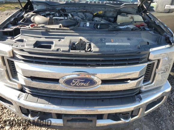 2017 Ford F-250 Lariat z VIN 1FT7W2BT8HEE30051, wystawiony jako Copart lot #53890075 z przebiegiem 165 508 mil mil oraz Szkoda całkowita • Salvage title. Historia ofert i sprzedaży dostępna na DreamBid. Obrazek 11.