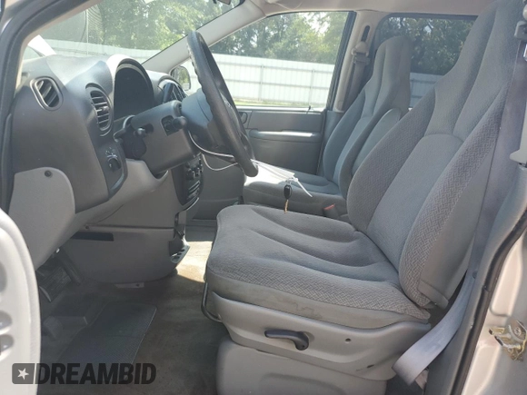 2005 Dodge Caravan SE with VIN 1D4GP25B25B224935, listed as a Copart auction lot 65548624 with 151,914 mi miles and Salvage title. Bid and sale history available at DreamBid. Image 7.