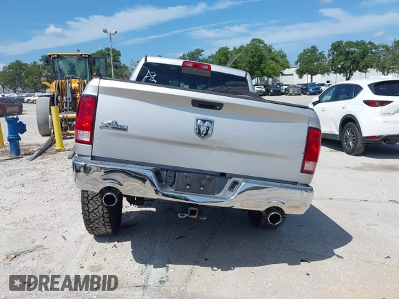 2014 Ram 1500 SLT z VIN 1C6RR6GT9ES477819, wystawiony jako IAAI lot #42358824 z przebiegiem 145 044 mil mil oraz . Historia ofert i sprzedaży dostępna na DreamBid. Obrazek 17.
