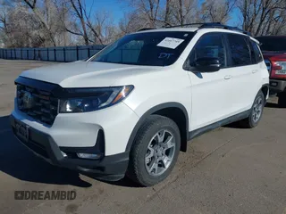 2023 Honda Passport TrailSport with VIN 5FNYF8H60PB015912, listed as a IAAI auction lot 41667749 with 35,019 mi miles and . Bid and sale history available at carsss.com. Image 18.