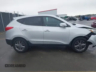 2015 Hyundai Tucson GLS with VIN KM8JT3AF3FU959938, listed as a IAAI auction lot 41828886 with 83,612 mi miles and . Bid and sale history available at DreamBid. Image 13.