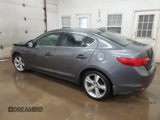 2013 Acura ILX Tech Pkg with VIN 19VDE1F72DE005218, listed as a Copart auction lot 44991785 with 162,470 mi miles and Salvage Title. Bid and sale history available at carsss.com. Image 2.
