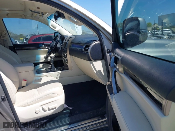 2021 Lexus GX with VIN JTJAM7BX6M5281254, listed as a IAAI auction lot 41900619 with 58,830 mi miles. Bid and sale history available at carsss.com. Image 5.