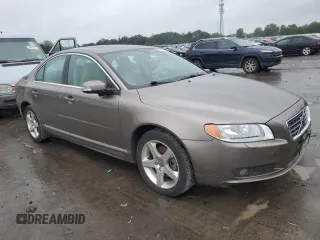 2008 Volvo S80 3.0L Turbo with VIN YV1AH992881069993, listed as a Copart auction lot 73242654 with 254,997 mi miles and Clean Title. Bid and sale history available at DreamBid. Image 4.