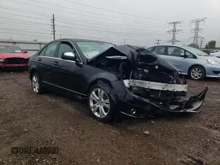 2008 Mercedes-Benz C 300 Sport z VIN WDDGF54X08F101197, wystawiony jako Copart lot #71791884 z przebiegiem Nie podano mil oraz Szkoda całkowita • Salvage title. Historia ofert i sprzedaży dostępna na DreamBid. Obrazek 10.