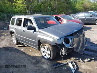 2012 Jeep Patriot Latitude z VIN 1C4NJPFB4CD719835, wystawiony jako IAAI lot #42007009 z przebiegiem Nie podano mil oraz . Historia ofert i sprzedaży dostępna na DreamBid. Obrazek 1.