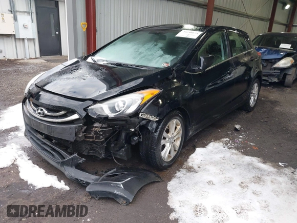 2014 Hyundai Elantra GT with VIN KMHD35LH5EU171863, listed as a IAAI auction lot 41299174 with 89,090 mi miles. Bid and sale history available at carsss.com. Image 16.