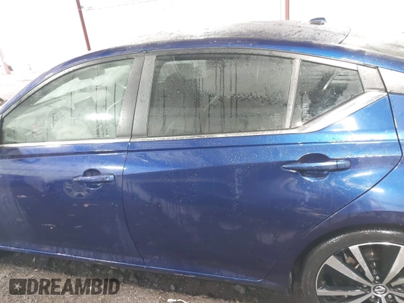 2019 Nissan Altima SR with VIN 1N4BL4CV8KC255940, listed as a IAAI auction lot 41795716 with 22,030 mi miles and . Bid and sale history available at DreamBid. Image 15.