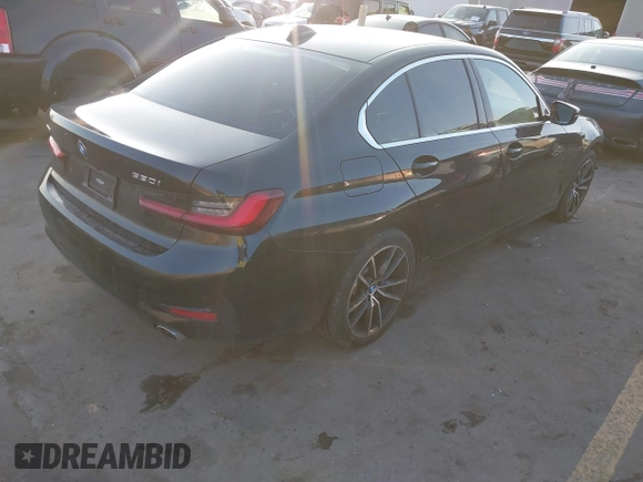 2022 BMW 3 Series 330i xDrive with VIN 3MW5R7J03N8C63077, listed as a IAAI auction lot 41043922 with 51,254 mi miles. Bid and sale history available at carsss.com. Image 4.