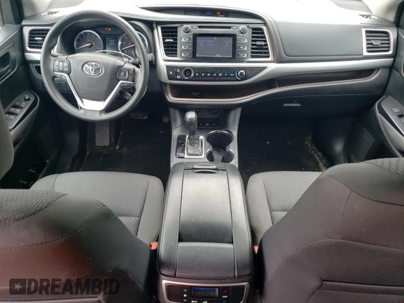 2016 Toyota Highlander LE z VIN 5TDBKRFH4GS348640, wystawiony jako Copart lot #56398355 z przebiegiem 90 659 mil mil oraz Szkoda całkowita • Salvage title. Historia ofert i sprzedaży dostępna na DreamBid. Obrazek 8.