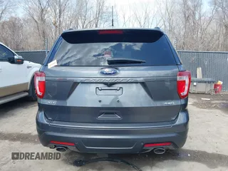 2018 Ford Explorer XLT with VIN 1FM5K8D84JGB01514, listed as a IAAI auction lot 41803132 with 59,107 mi miles and . Bid and sale history available at carsss.com. Image 17.