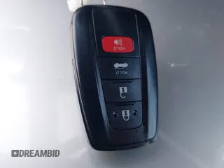 2023 Toyota Camry SE z VIN 4T1T11AK0PU153203, wystawiony jako IAAI lot #38763517 z przebiegiem 11 171 mil mil oraz . Historia ofert i sprzedaży dostępna na DreamBid. Obrazek 11.