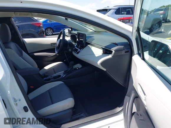 2024 Toyota Corolla LE with VIN 5YFB4MDE5RP205598, listed as a IAAI auction lot 42285592 with 11,753 mi miles and . Bid and sale history available at DreamBid. Image 5.