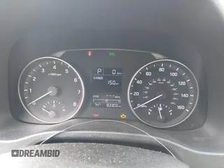 2017 Hyundai Elantra SE z VIN 5NPD74LF5HH171006, wystawiony jako IAAI lot #42268343 z przebiegiem 83 303 mil mil oraz . Historia ofert i sprzedaży dostępna na DreamBid. Obrazek 7.