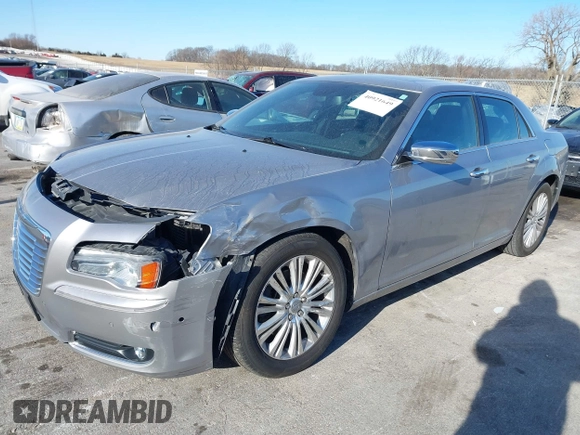 2014 Chrysler 300 C with VIN 2C3CCAKG3EH212936, listed as a IAAI auction lot 40921649 with 153,000 mi miles and . Bid and sale history available at carsss.com. Image 17.