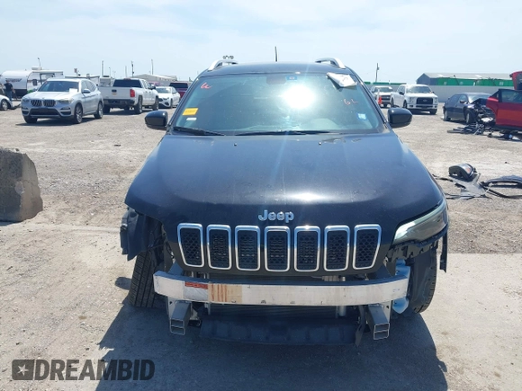 2019 Jeep Cherokee Limited z VIN 1C4PJLDB5KD469816, wystawiony jako IAAI lot #42245187 z przebiegiem 50 387 mil mil oraz . Historia ofert i sprzedaży dostępna na DreamBid. Obrazek 13.