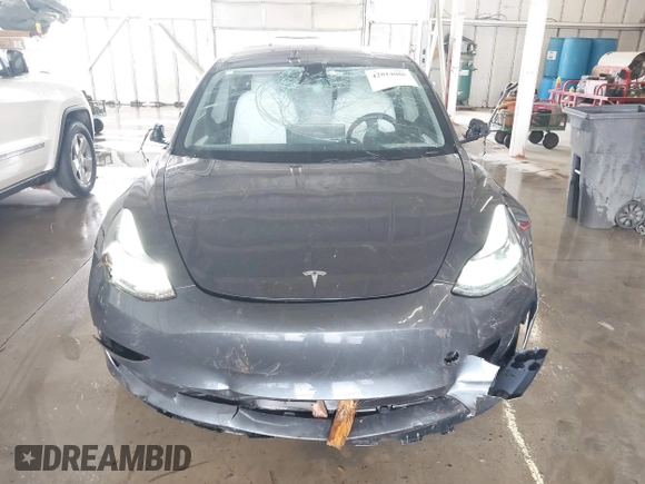 2023 Tesla Model 3 z VIN 5YJ3E1EA2PF591661, wystawiony jako IAAI lot #42014086 z przebiegiem 13 945 mil mil oraz . Historia ofert i sprzedaży dostępna na DreamBid. Obrazek 6.