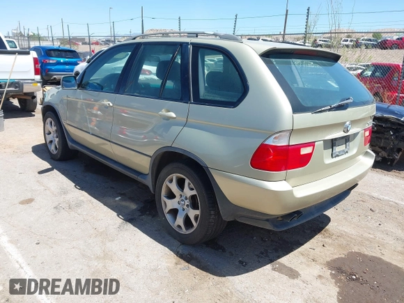 2000 BMW X5 with VIN WBAFB334XYLH02339, listed as a IAAI auction lot 42103940 with 115,355 mi miles. Bid and sale history available at carsss.com. Image 3.