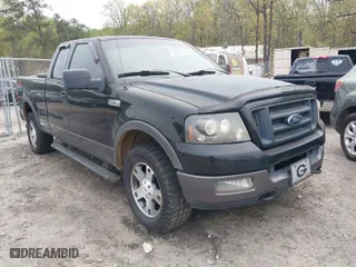 2004 Ford F-150 XLT with VIN 1FTPX145X4NC21555, listed as a IAAI auction lot 41933633 with 367,257 mi miles. Bid and sale history available at carsss.com. Image 1.