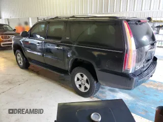2008 GMC Yukon XL SLE w/3SA with VIN 1GKFC16068R147935, listed as a Copart auction lot 73584174 with 395,875 mi miles and Salvage Title. Bid and sale history available at carsss.com. Image 2.