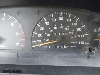 1997 Toyota 4Runner SR5 with VIN JT3GN86R1V0048834, listed as a IAAI auction lot 41715917 with 369,366 mi miles. Bid and sale history available at carsss.com. Image 7.