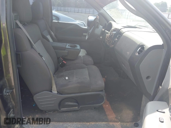 2006 Ford F-150 STX with VIN 1FTRX12W26FA62855, listed as a IAAI auction lot 42643710 with 182,212 mi miles and . Bid and sale history available at DreamBid. Image 5.