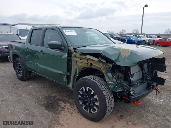 2024 Nissan Frontier PRO-4X with VIN 1N6ED1EK3RN609039, listed as a IAAI auction lot 41868044 with 9,957 mi miles. Bid and sale history available at carsss.com. Image 1.