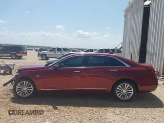 2017 Cadillac CT6 Luxury RWD z VIN 1G6KC5RX6HU184266, wystawiony jako IAAI lot #42081396 z przebiegiem 62 398 mil mil oraz . Historia ofert i sprzedaży dostępna na DreamBid. Obrazek 14.