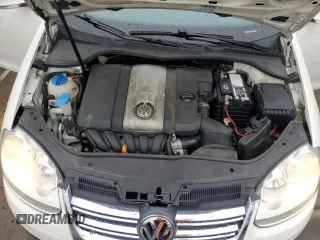 2008 Volkswagen Jetta SE с VIN 3VWRZ71K68M102415, выставлен на аукционе Copart как лот 58691905 с пробегом 151 021 миль миль и Списание • Salvage title. История ставок и продаж доступна на DreamBid. Изображение 11.